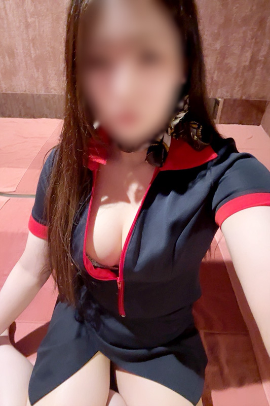 内田　つかさ